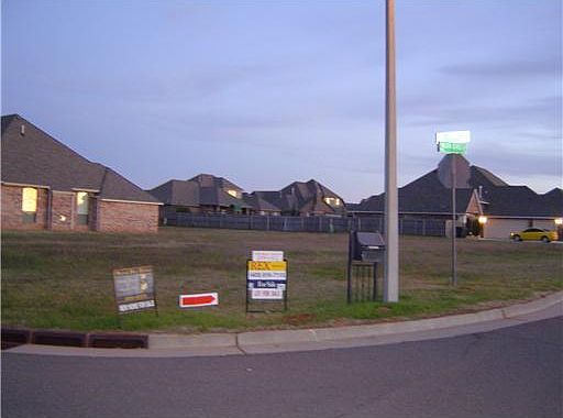 2nd image of 9708 SW 34th St Lot 12