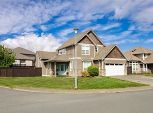 3478 Montana Dr, Campbell River, BC V9W 8G8