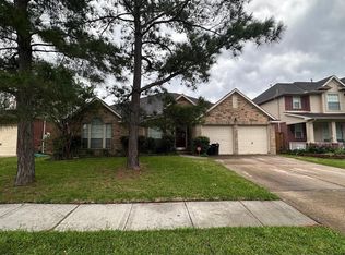 8410 Major Blizzard Dr, Houston, TX 77089