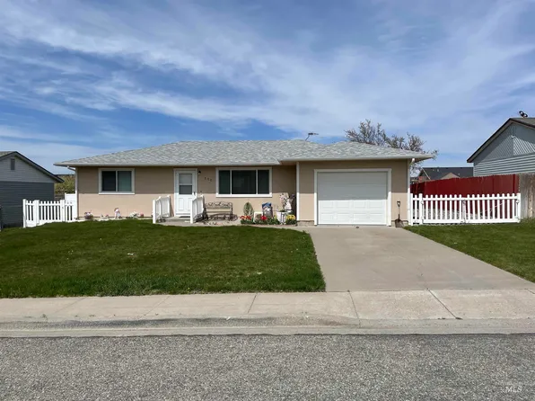 750 20th Ave E, Jerome, ID 83338