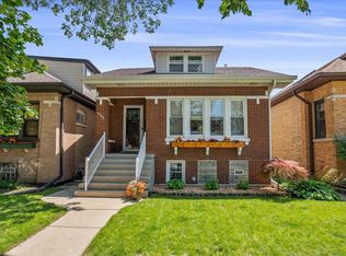 5523 W Pensacola Ave, Chicago, IL 60641
