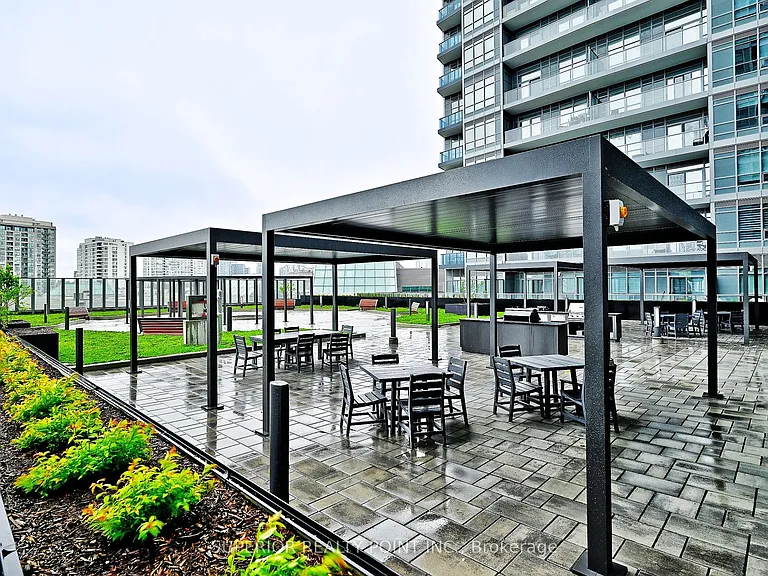 30 Upper Mall Way #A214 — Photo 45
