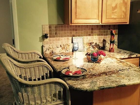 1261 KITCHEN