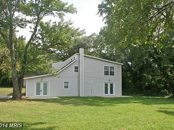 2nd image of 5800 Center Dr