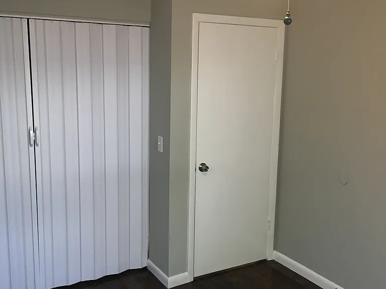 Bedroom 1 10x10