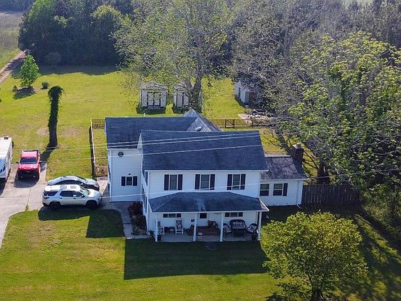 4th image of 524 Aydlett Road