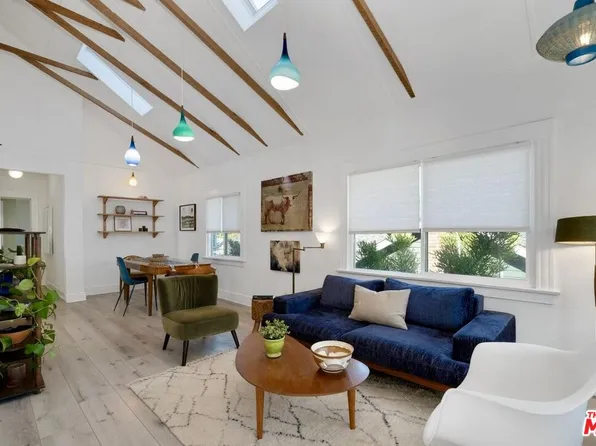 1631 Champlain Ter, Los Angeles, CA 90026