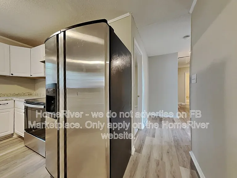 1613 Seven Oaks Pl — Photo 5