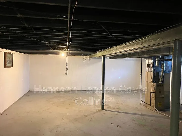 8708 Granada Pl — Photo 11