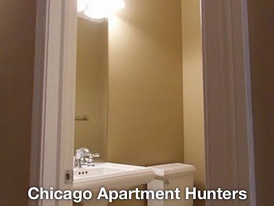 5th image of 707 W Wrightwood Ave APT 1W