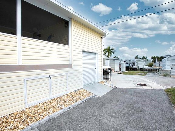 5th image of 2840 Trinidad Way