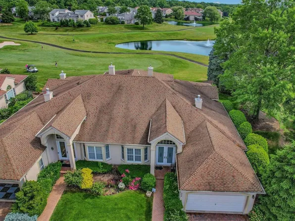 304 Madeira Boulevard #1, Melville, NY 11747