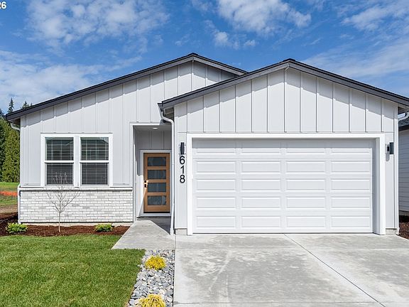 2nd image of 618 SE 34th St