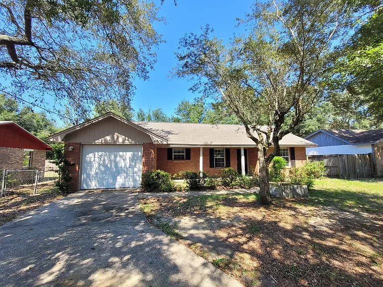 6506 Colonial Dr — Photo 4