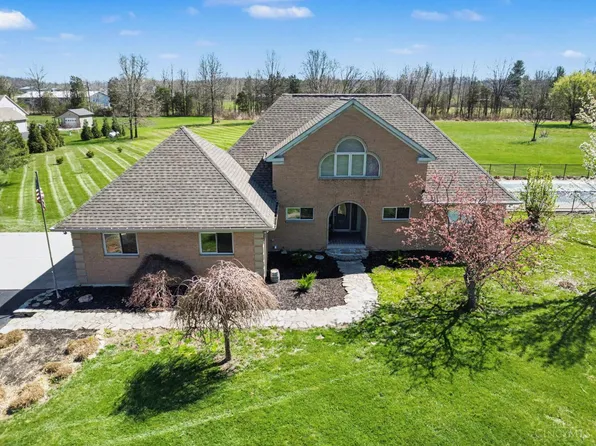 4520 Shepherds Way, Batavia, OH 45103