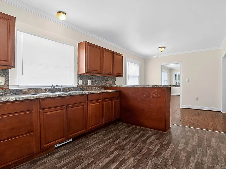 4812 Harris Rd — Photo 8