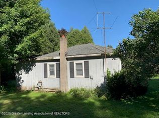 520 Mechanic St, Stockbridge, MI 49285