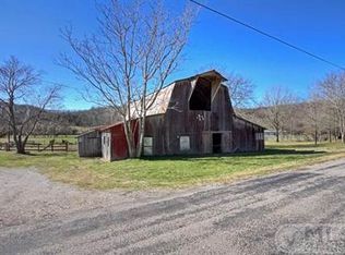 2344 Fishing Ford Rd, Belfast, TN 37019