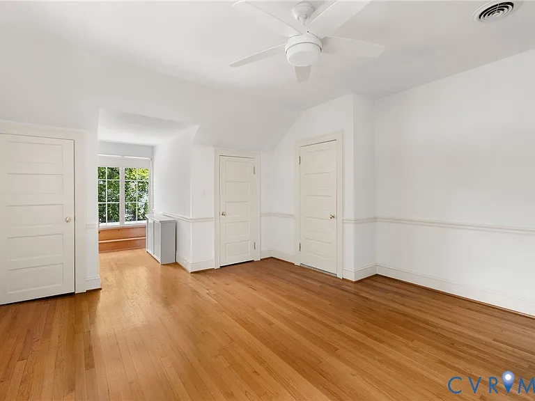 209 Ross Rd — Photo 14