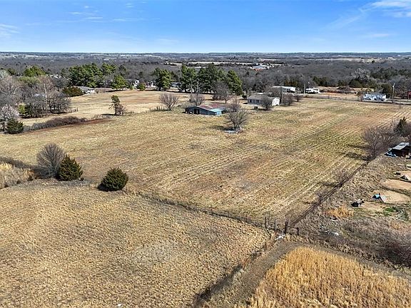 4th image of 1701 S Pottawatomie Rd Lot See