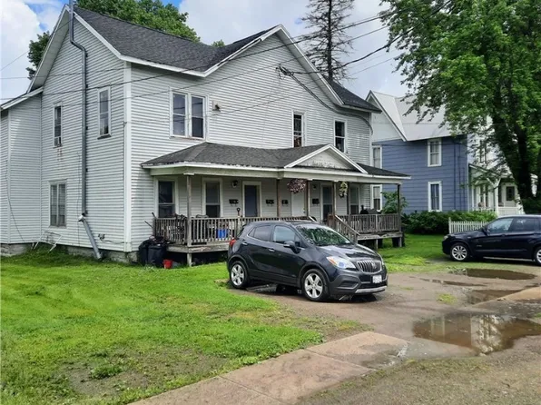 33 Elm St, Franklinville, NY 14737