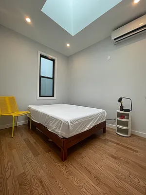 Rented by Hagstrom Management Inc | media 10