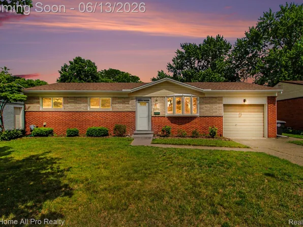 14242 Park St, Livonia, MI 48154