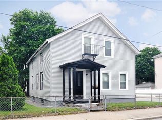 62 Knowles St, Pawtucket, RI 02860