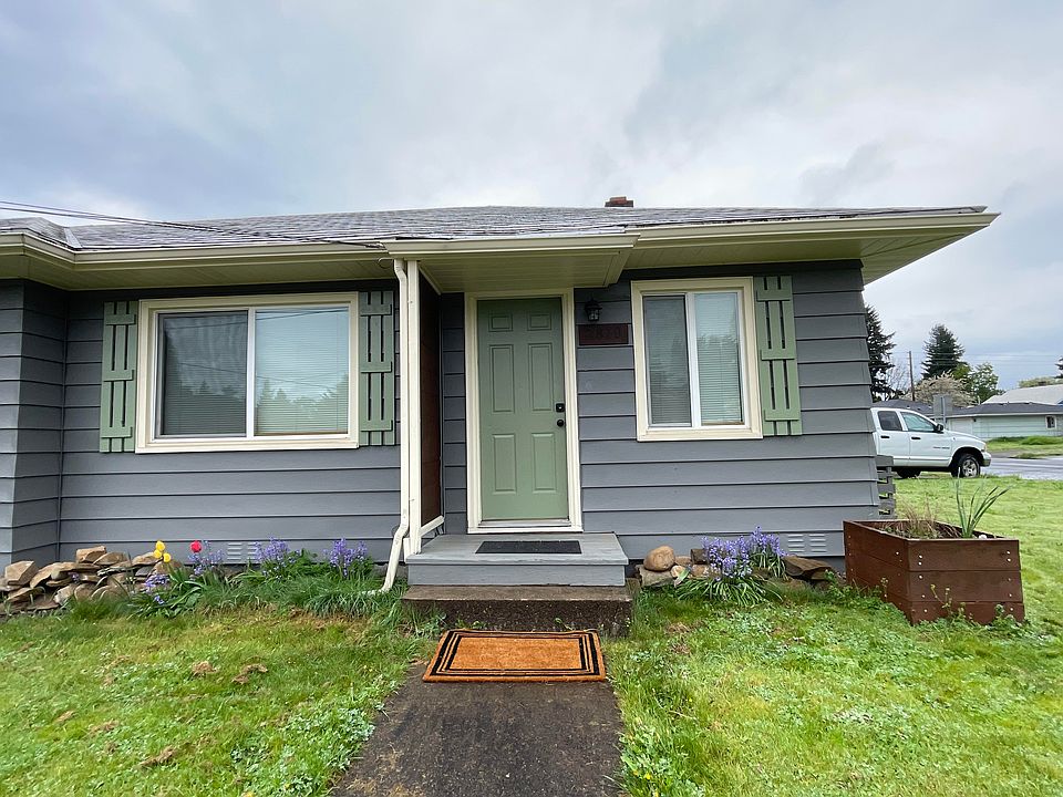 Front of duplex.