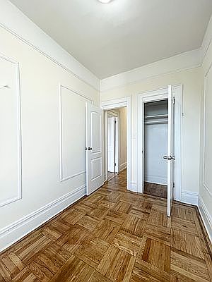 5th image of 30-90 38th St #4L