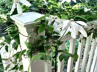 305 NW Obrien Rd, Lees Summit, MO 64063