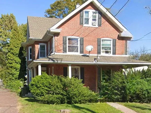 439 W Main St, Trappe, PA 19426