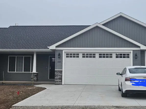 8313 Marlo Ave, Neenah, WI 54956