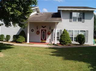 3865 S Old Missouri Rd, Springdale, AR 72764