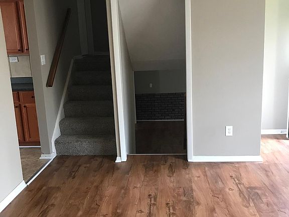 4th image of 11727 Elkwood Dr