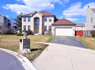 3602 Bradford Ct, Carpentersville, IL 60110