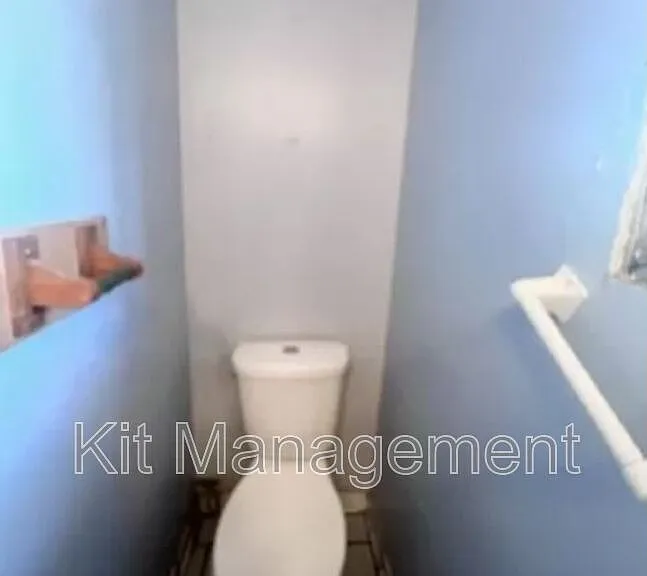 2248 Broadway St #LOWER BACK — Photo 7