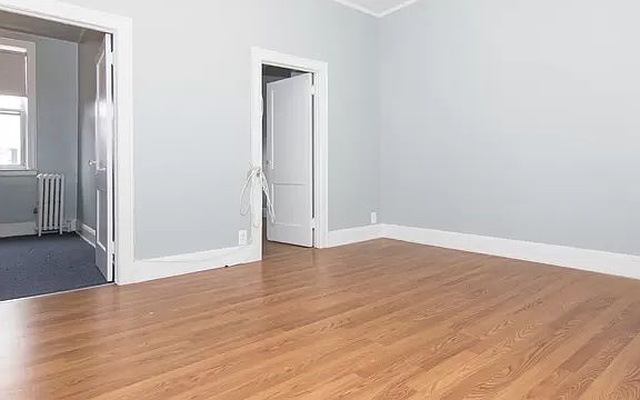 3rd image of 32-39 Steinway St #2R