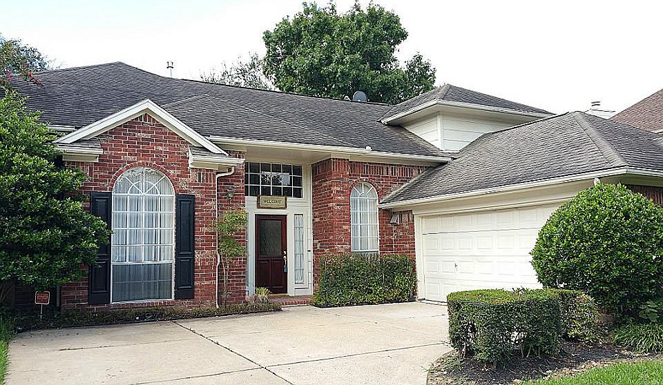 1st image of 226 Cedar Elm Ln