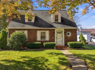 208 Harding Ave, Vestal, NY 13850