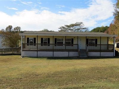 8329 Meadow Green Rd, Browns Summit, NC, 27214