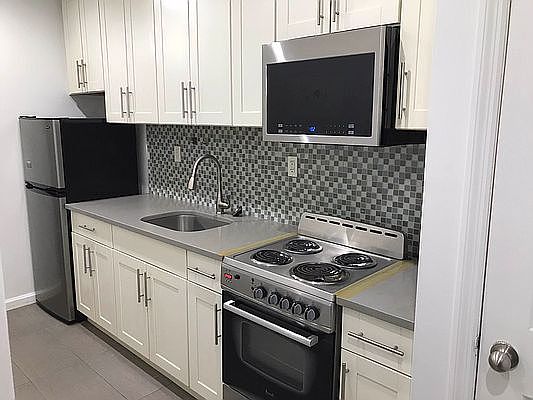1st image of 2725 Creston Ave APT 103