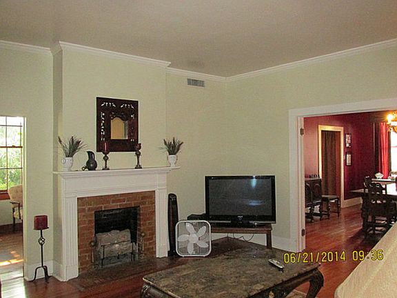 4th image of 610 Grinage St