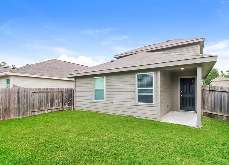 425 Upper Creek Dr — Photo 5