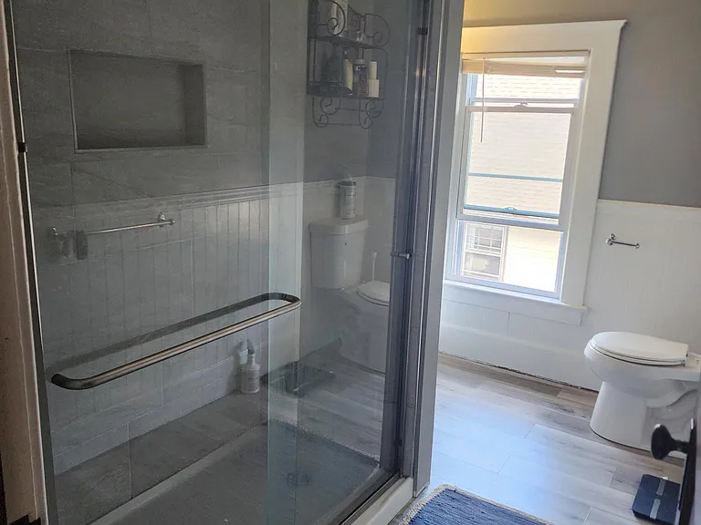 3rd Floor bathroom