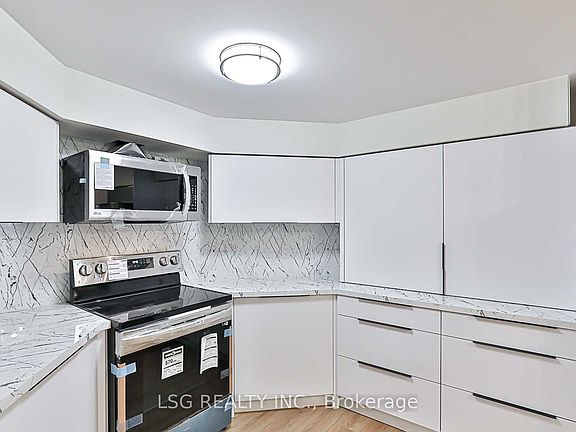 5th image of 25 Briardale Pl