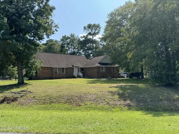 709 Sir Hunter Drive, Greenville, NC 27858