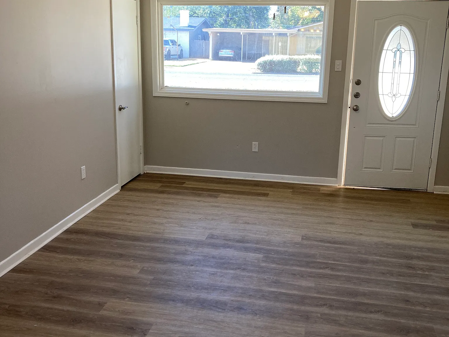 3 bed, 1180 sqft, $1,150 — Photo 2