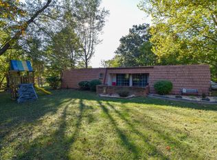 353 Cox Rd, Troutville, VA 24175