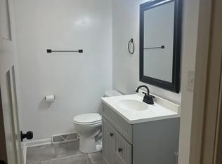 1083 Pearson Rd, Chesterton, IN 46304